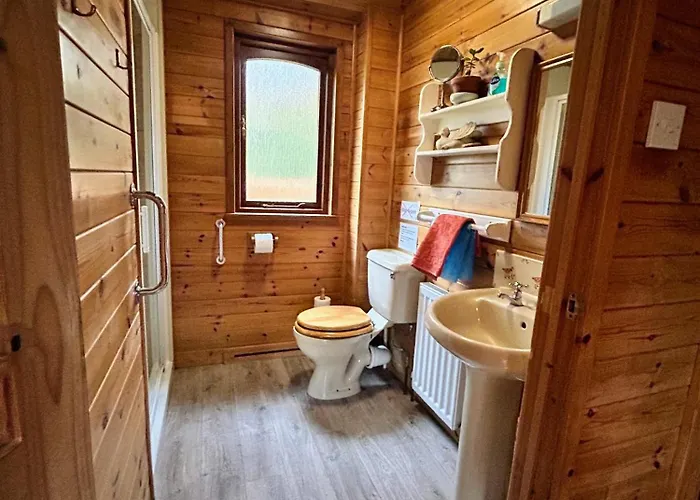 Wigeon Secluded Rustic York