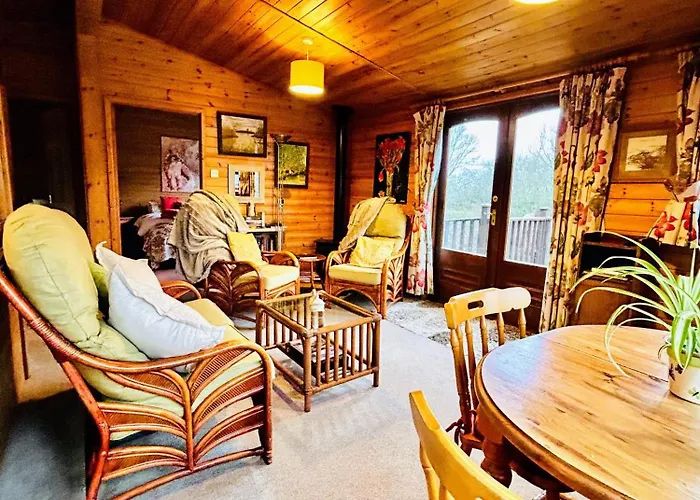 Wigeon Secluded Rustic *